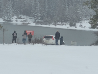 Kar Yağışı Karagöl Yaylası’nı Beyaza Bürüdü