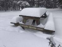 Taraklı Karagöl Yaylası’nda Kar Kalınlığı 40 Santimetreyi Buldu