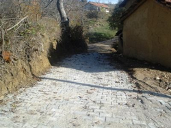 Poydular Köyüne Kilitli Parke Taşı