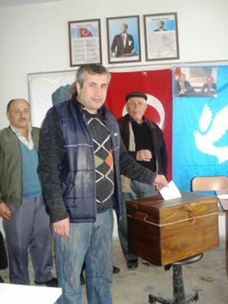 Nevzat Akay Güven Tazeledi