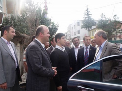İsen Taraklı yı Ziyaret Etti