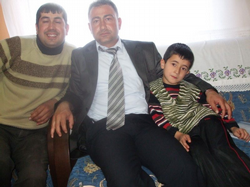 Öğrenci Velisi Öğretmenleri Akşam Yemeğinde Misafir Etti