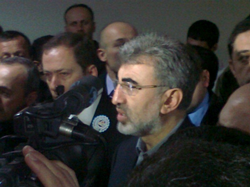 Bakan Yıldız Geyve'de
