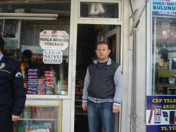 BAKKALDAN SİGARA HIRSIZLIĞI