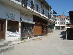 Taraklı Sokakları Bomboş.