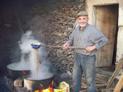 Unutulmaya Yüz Tutan Gelenekler Kırsal Kesimde Sürüyor