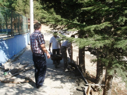 Okul Çevresinde Parke Çalışması