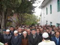 Salim Duman Toprağa Verildi.