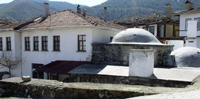 Tarihi Hamam Kaderine Terk Edildi