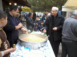 Kermes ve Aşure İkramı