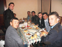 Halk Oyunları kursu kursiyerleri Piknikte.