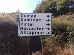 Ve Mahalle Yön Levhaları Yenileniyor.