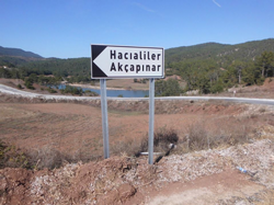 Ve Mahalle Yön Levhaları Yenileniyor.