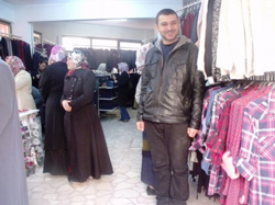 Tekbir Giyim Taraklı Mağazası Açıldı