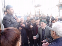 Tekbir Giyim Taraklı Mağazası Açıldı