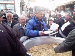 Tekbir Giyim Taraklı Mağazası Açıldı