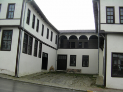 Hacırıfatlar ve Hacıatıf Konağı İhaleye Çıkıyor