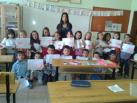 Atatürk İlkokulu 1.Sınıf Öğrencileri İlk kez Karne Sevinci Yaşadılar