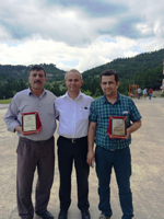 Okula Katkı Sağlayanlara Şükran Plaketi