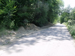 Eski Taraklı-Geyve Karayolu Kazalara Davetiye Çıkarıyor