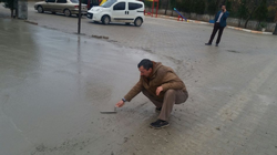 Taraklı Atatürk İlkokulu Bahçesine Beton Atıldı.