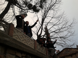 Akçapınar Mahallesinde Cep Telefonu Çilesi