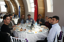 EĞİTİM-BİR SEN kahvaltıda buluştu