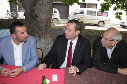 UNCUOĞLU TARAKLI’DA SEÇMENE TEŞEKKÜR ETTİ
