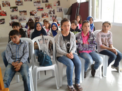 Teknolojinin Yararları veya Zararları tartışıldı.