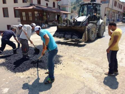 BOZULAN YOLLARA ASFALT YAMA