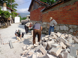İçdedeler Mahallesi’n de Kilitli Parke Çalışması
