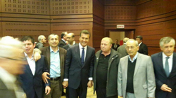 Sarıgül ile Hatıra Fotoğrafı