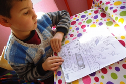 Öğrencilerden Karakalem Çalışması