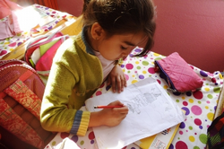 Öğrencilerden Karakalem Çalışması