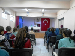 Taraklı ÇP Anadolu Lisesi'n de Kariyer Günleri Devam Ediyor