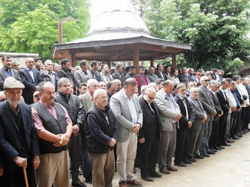 Taraklı’nın Cemalettin Hocası Son Yolculuğuna Uğurlandı.