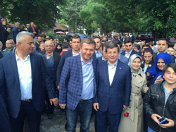 Davutoğlu’na Taraklı’dan Büyük Sevgi.