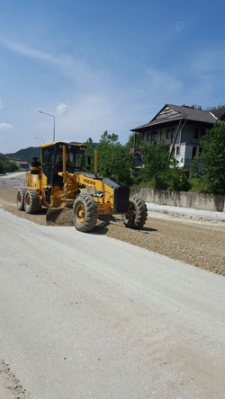 Yağmur Asfalt Çalışmalarına Müsaade Etmiyor