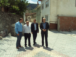 Taraklı Sokakları Nakış Gibi İşleniyor