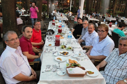 Gazeteciler iftarda buluştu 