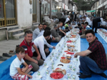 Semerkand Vakfından Geleneksel İftar Yemeği