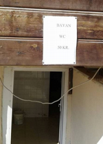 Umumumi Tuvaletlerde Tabela Kirliliği