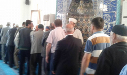 Bayram Namazı Sonrası Bayramlaşma