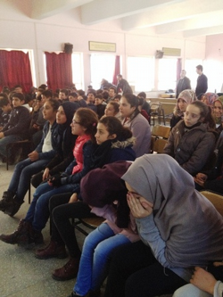 Tacettin Özkaraman kariyer günlerinde öğrencilerle buluştu.