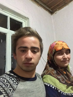 Çatısı Akan Evde Yaşam Mücadelesi