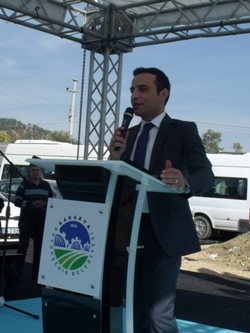 TARAKLI FUTBOL SAHASI TÖRENLE HİZMETE GİRDİ: