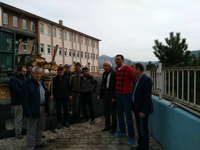 Taraklı Belediyesi, Çok Programlı Anadolu Lisesi bahçesini asfaltladı.
