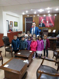 Kur'an Kursu Öğrencilerinden Kandil ziyareti