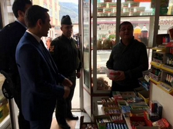 Kaymakam Kandil Simidi Dağıtarak Kandil Kutladı