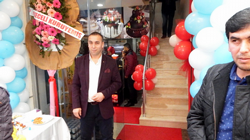 Elit Simit Sarayı ve Pastaneleri dualarla açıldı..